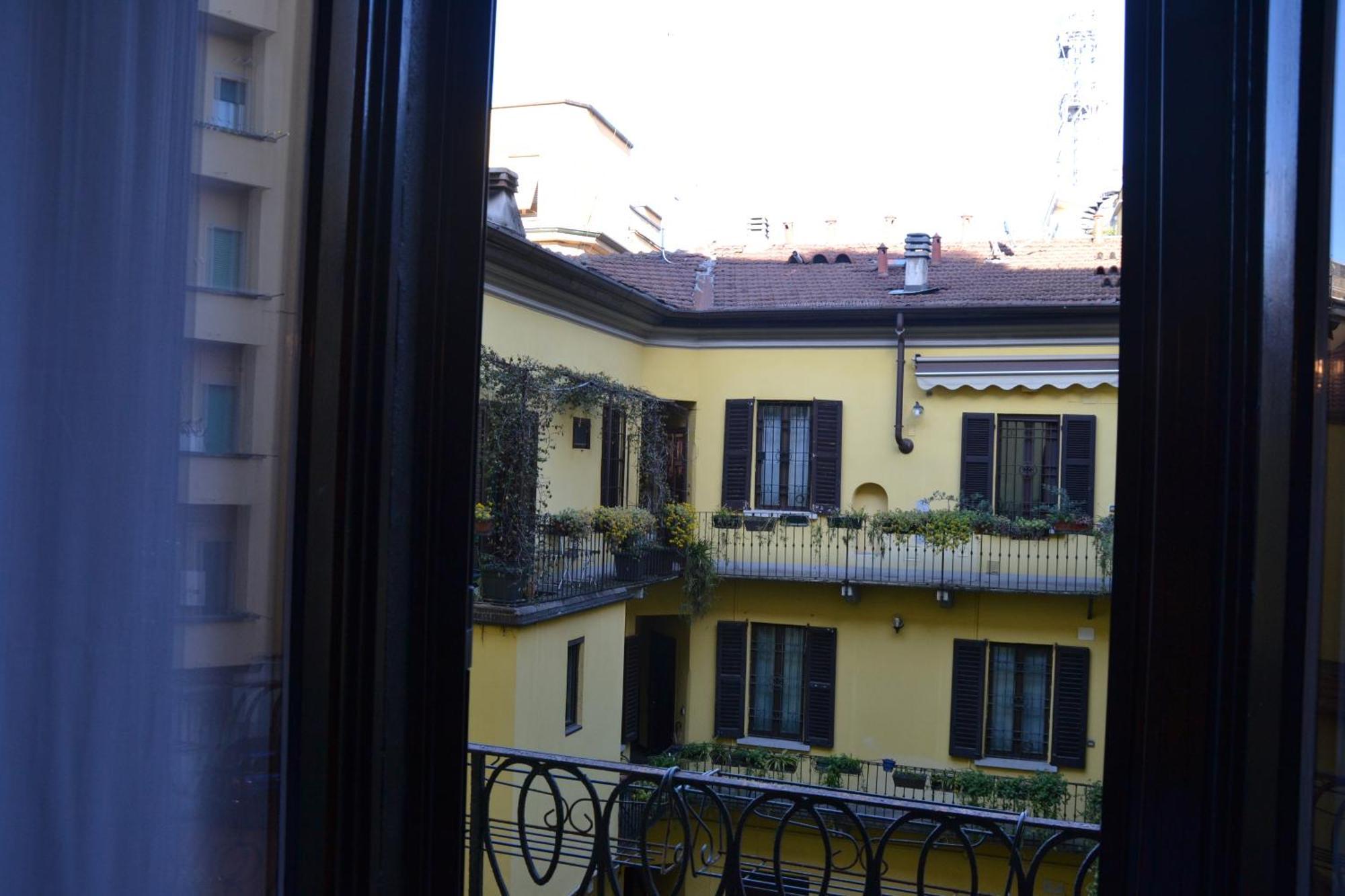Bubi House Porta Romana Milan Exterior photo